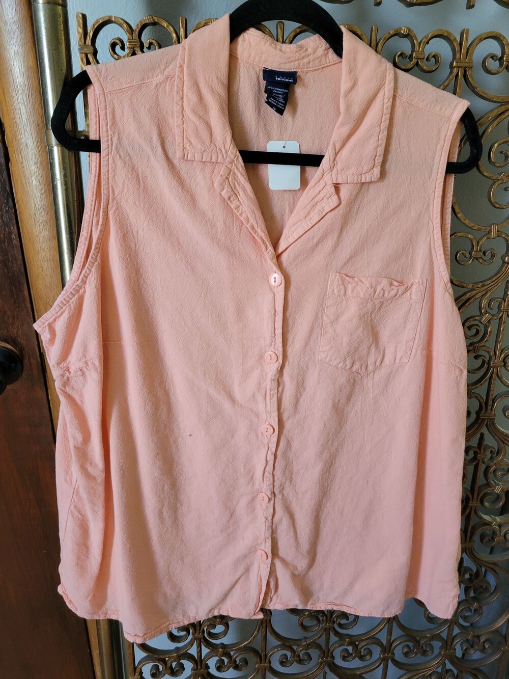 Y2K Basic Editions Sleeveless Button Up peach